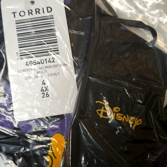 ❤️NWT VINTAGE TORRID LEGGING - MINNIE MICKEY MOUSE DISNEY HALLOWEEN - CROP 4X - Picture 6 of 9